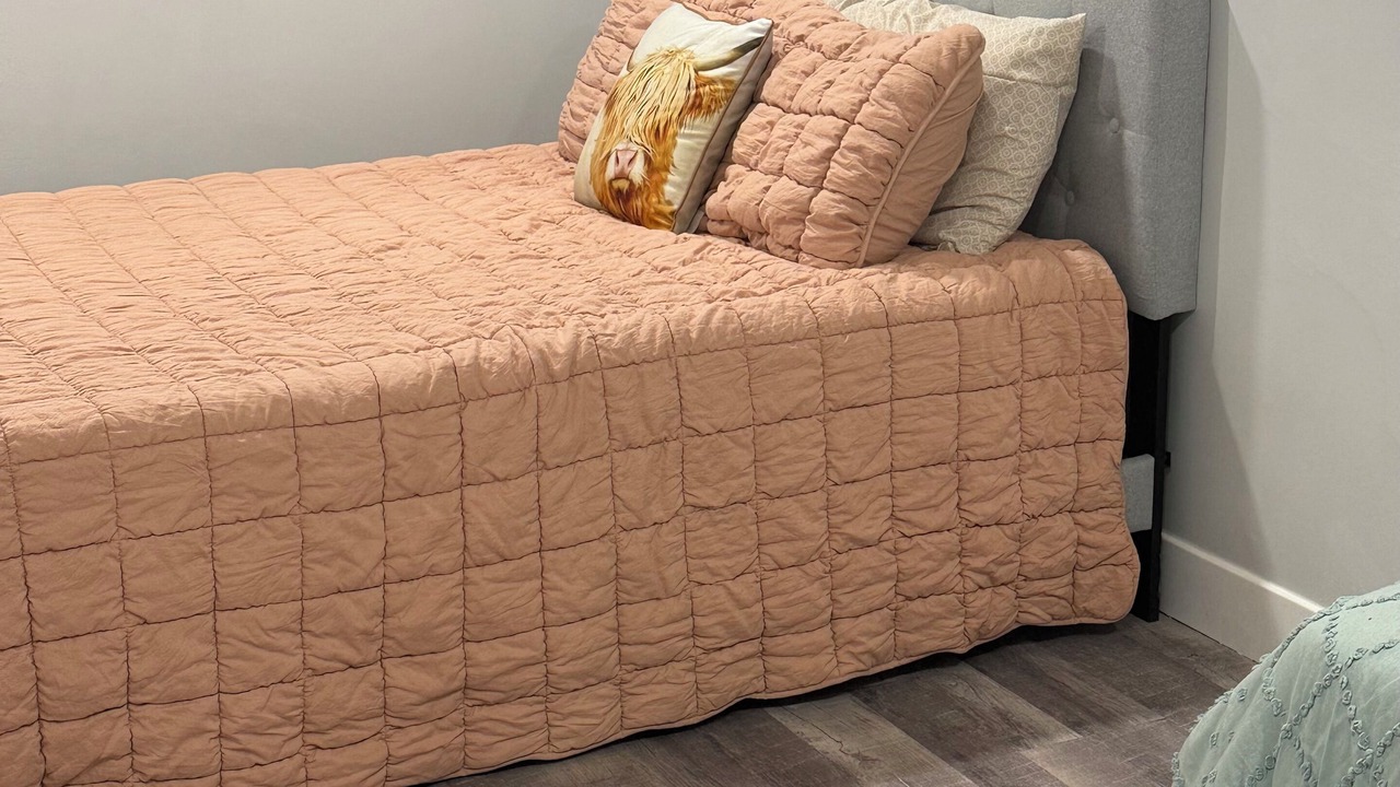 Photo of Bedroom in Magna