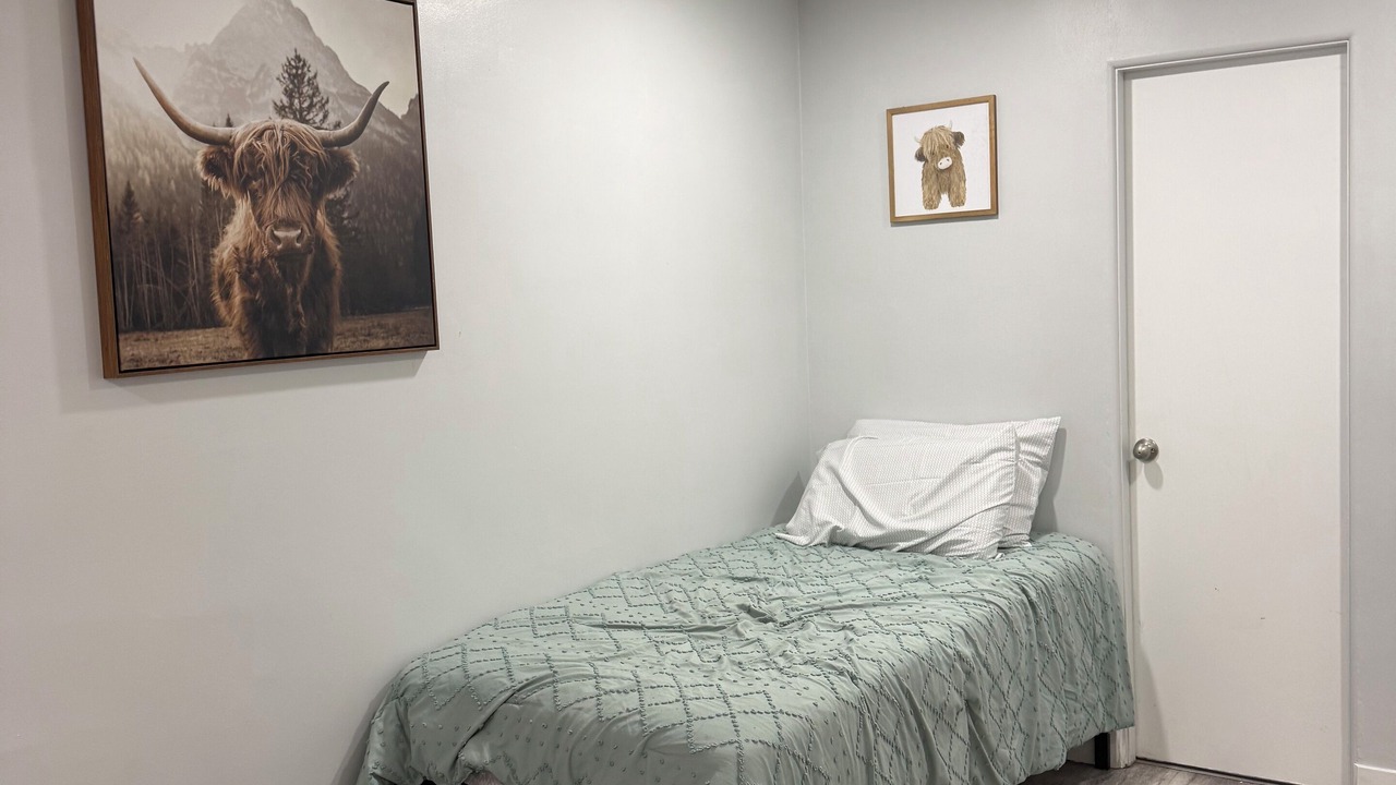 Photo of Bedroom in Magna