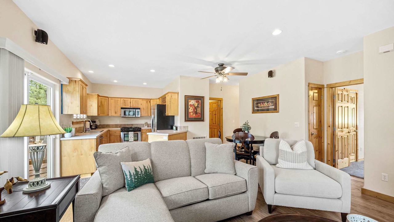 Photo of Livingroom in Blanchard