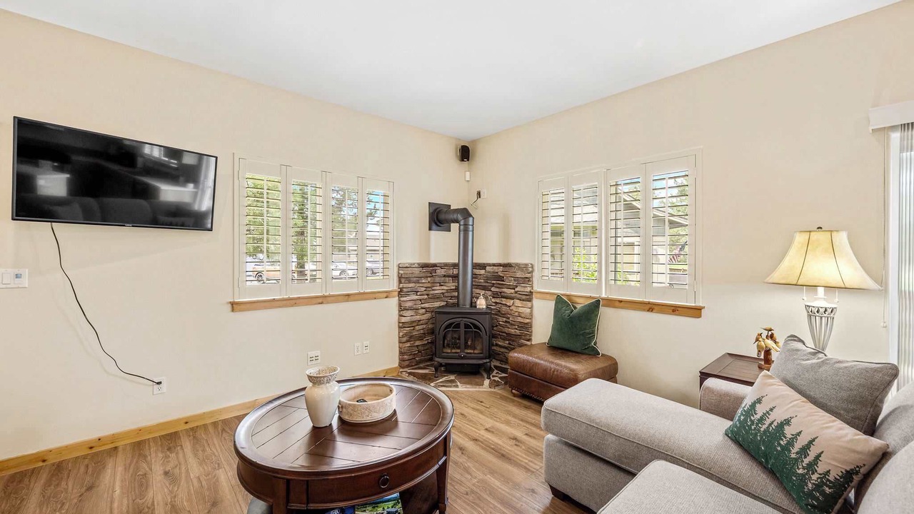 Photo of Livingroom in Blanchard