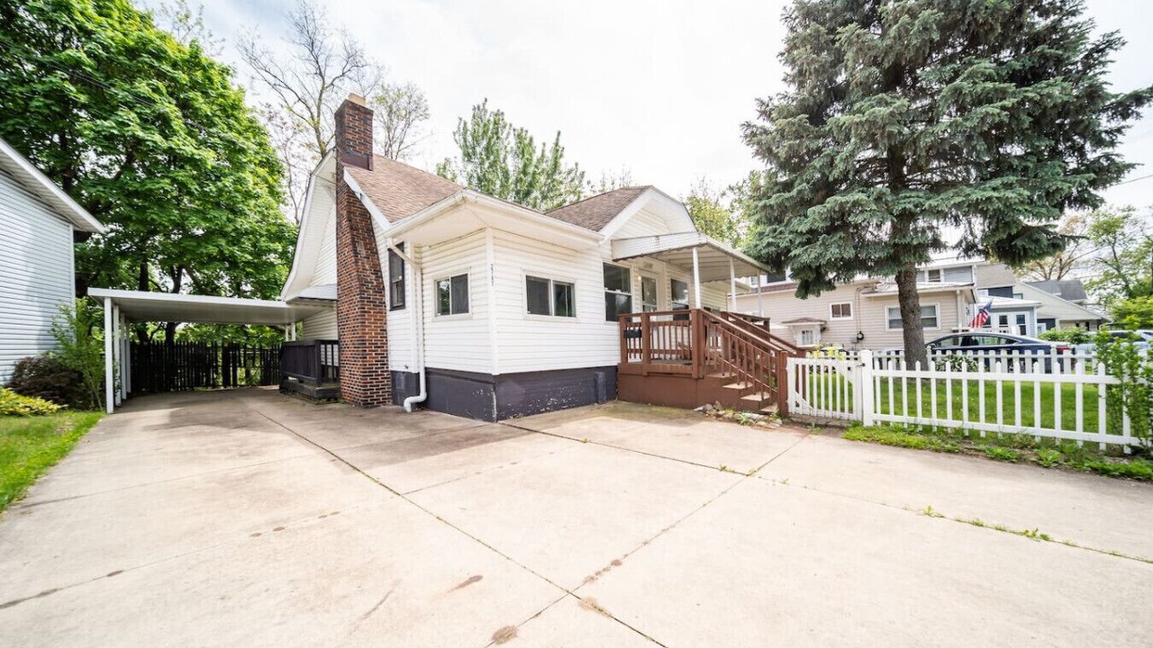 Photo of Outdoor in Cuyahoga Falls