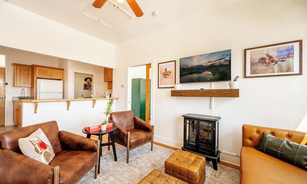 Photo of Livingroom in Sheridan