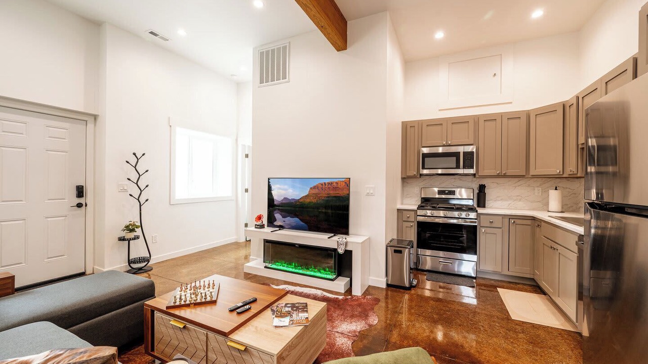 Photo of Livingroom in Sheridan