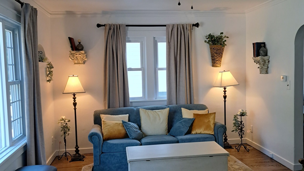 Photo of Livingroom in Fort Madison