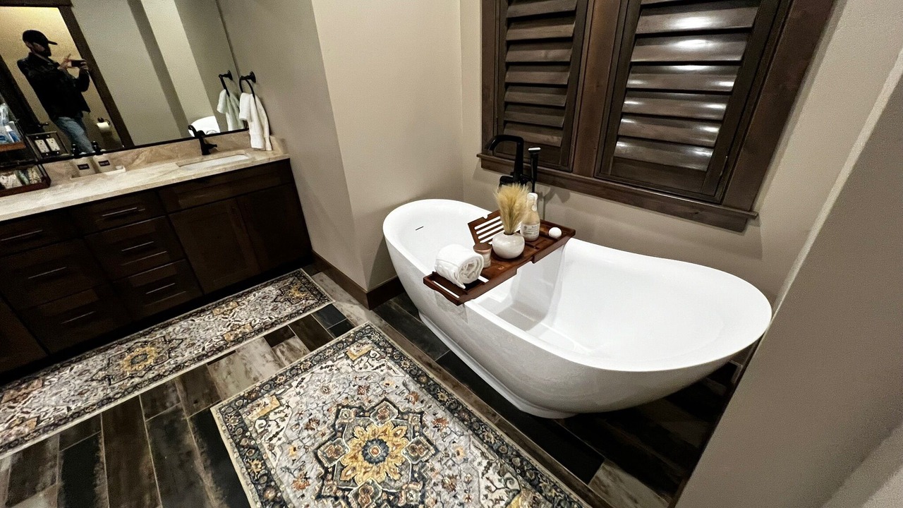 Photo of Bathroom in Duck Creek Village