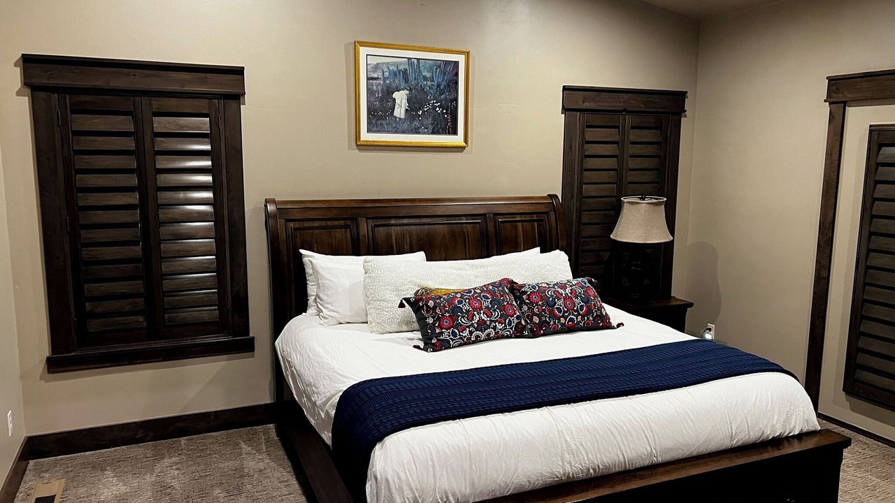 Photo of Bedroom in Duck Creek Village