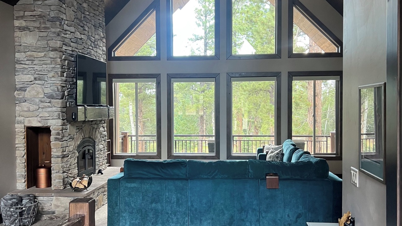 Photo of Livingroom in Duck Creek Village