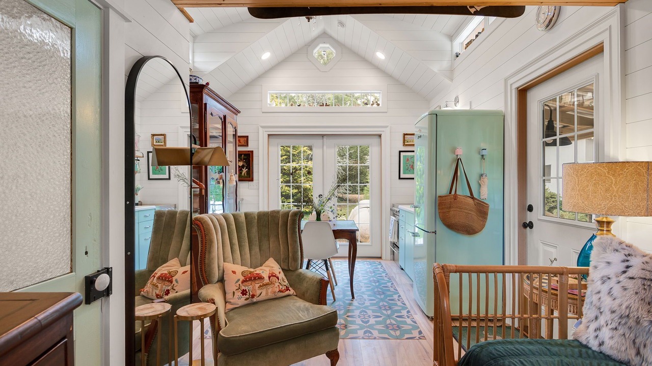 Photo of Livingroom in North Chesterfield