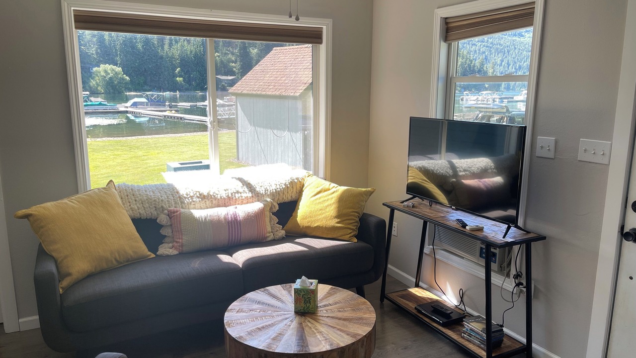 Photo of Livingroom in Spirit Lake