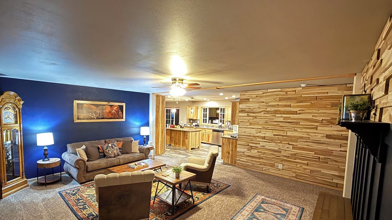 Photo of Livingroom in Sundance