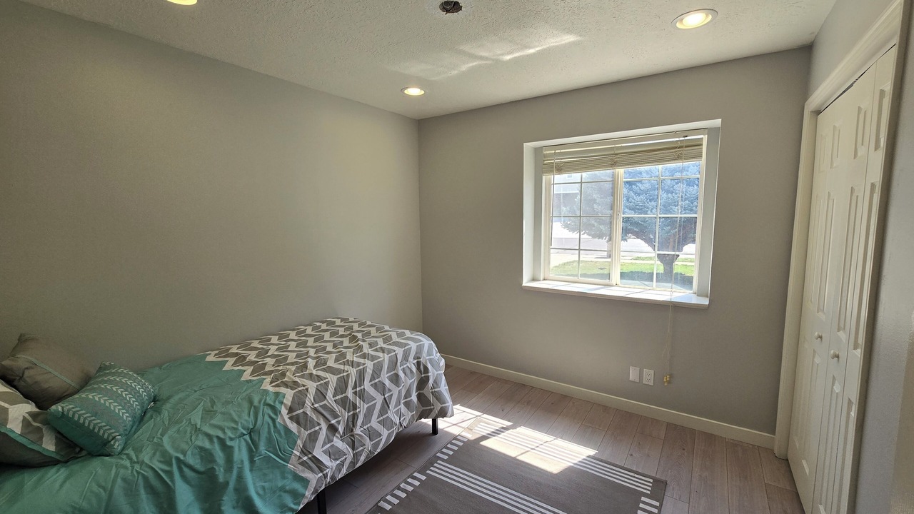 Photo of Bedroom in Hyde Park
