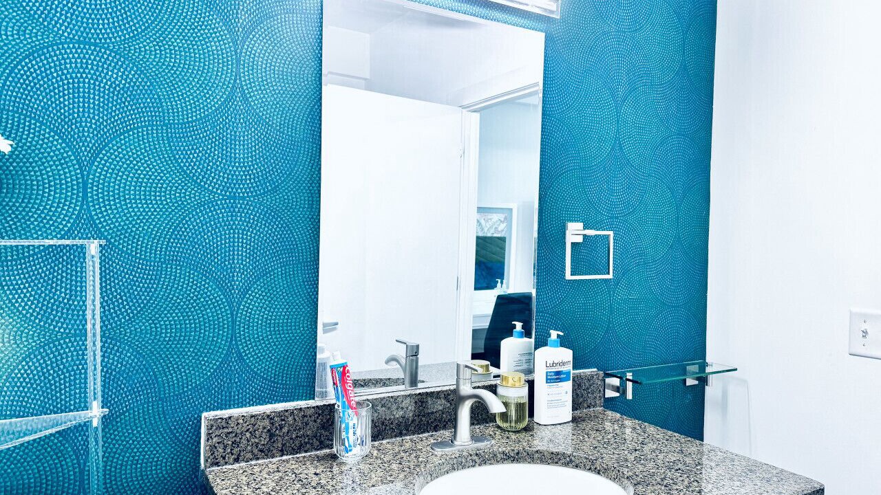 Photo of Bathroom in Downtown Memphis