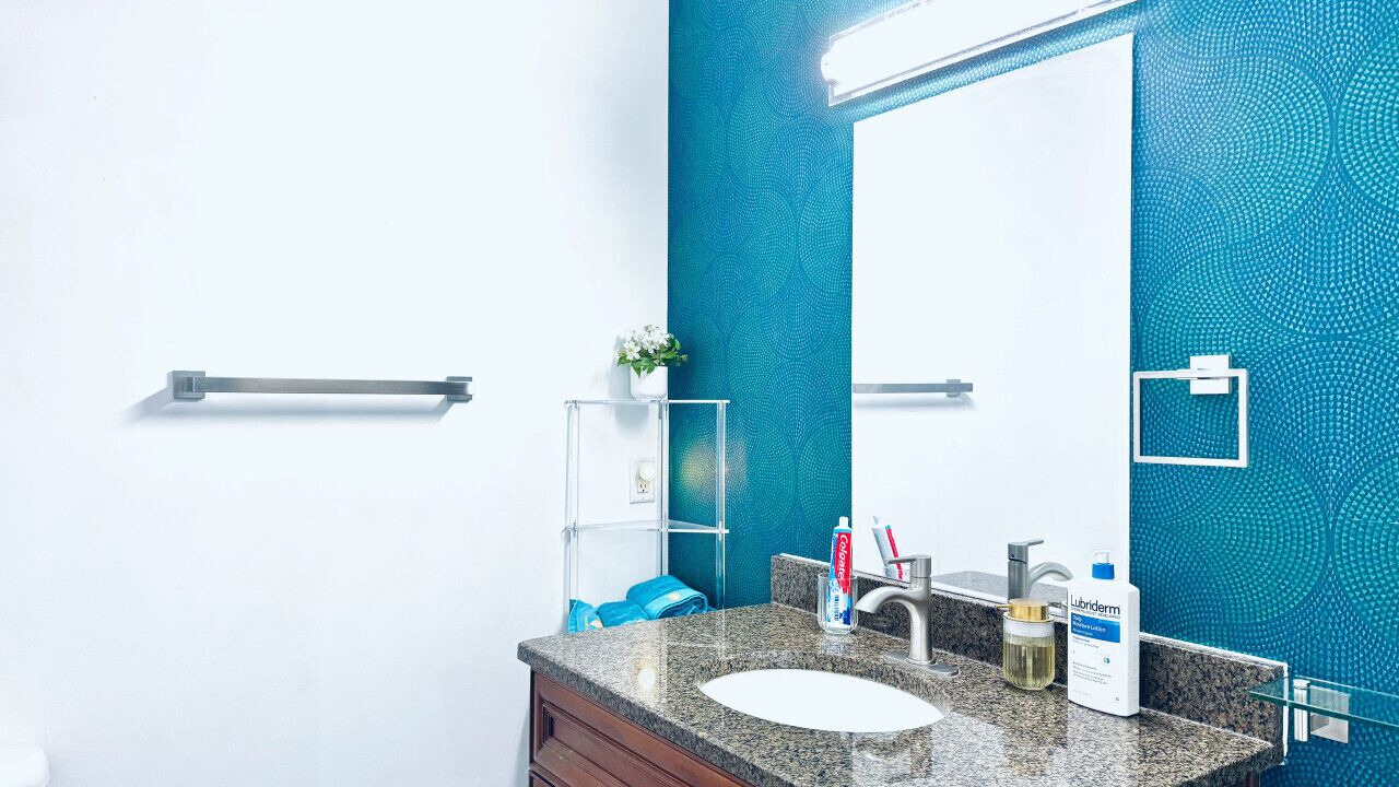 Photo of Bathroom in Downtown Memphis