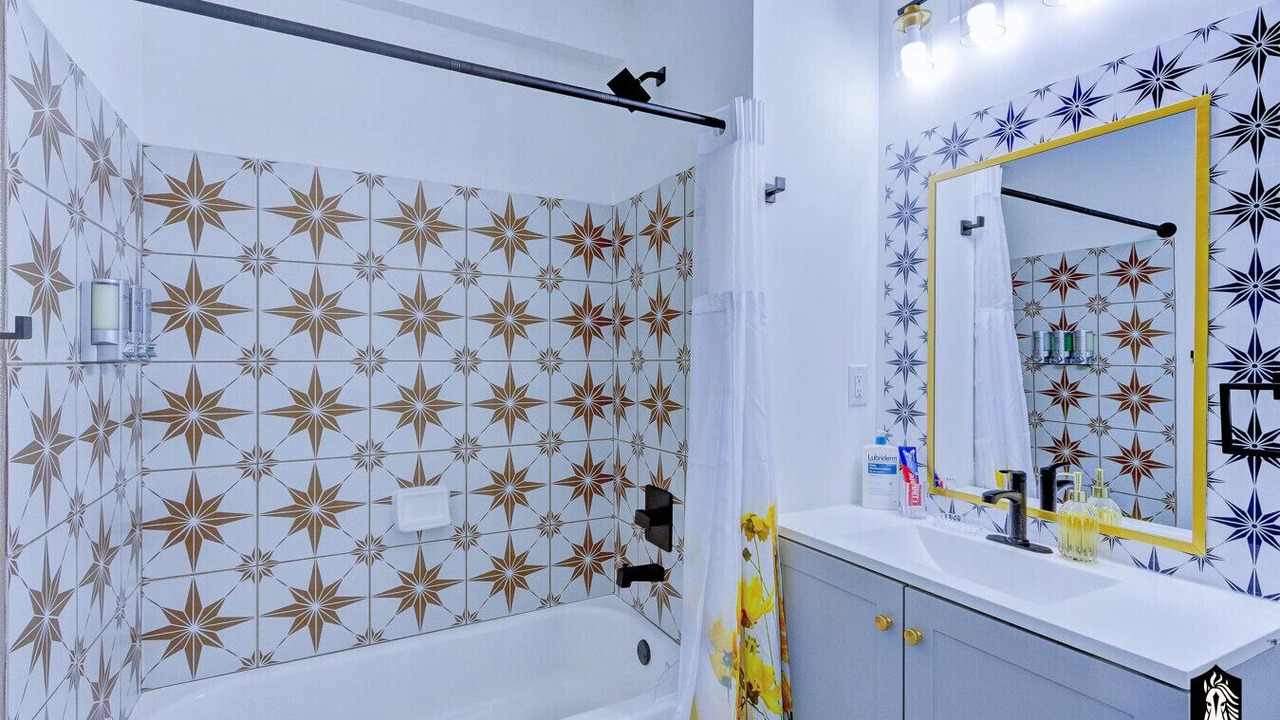 Photo of Bathroom in Downtown Memphis