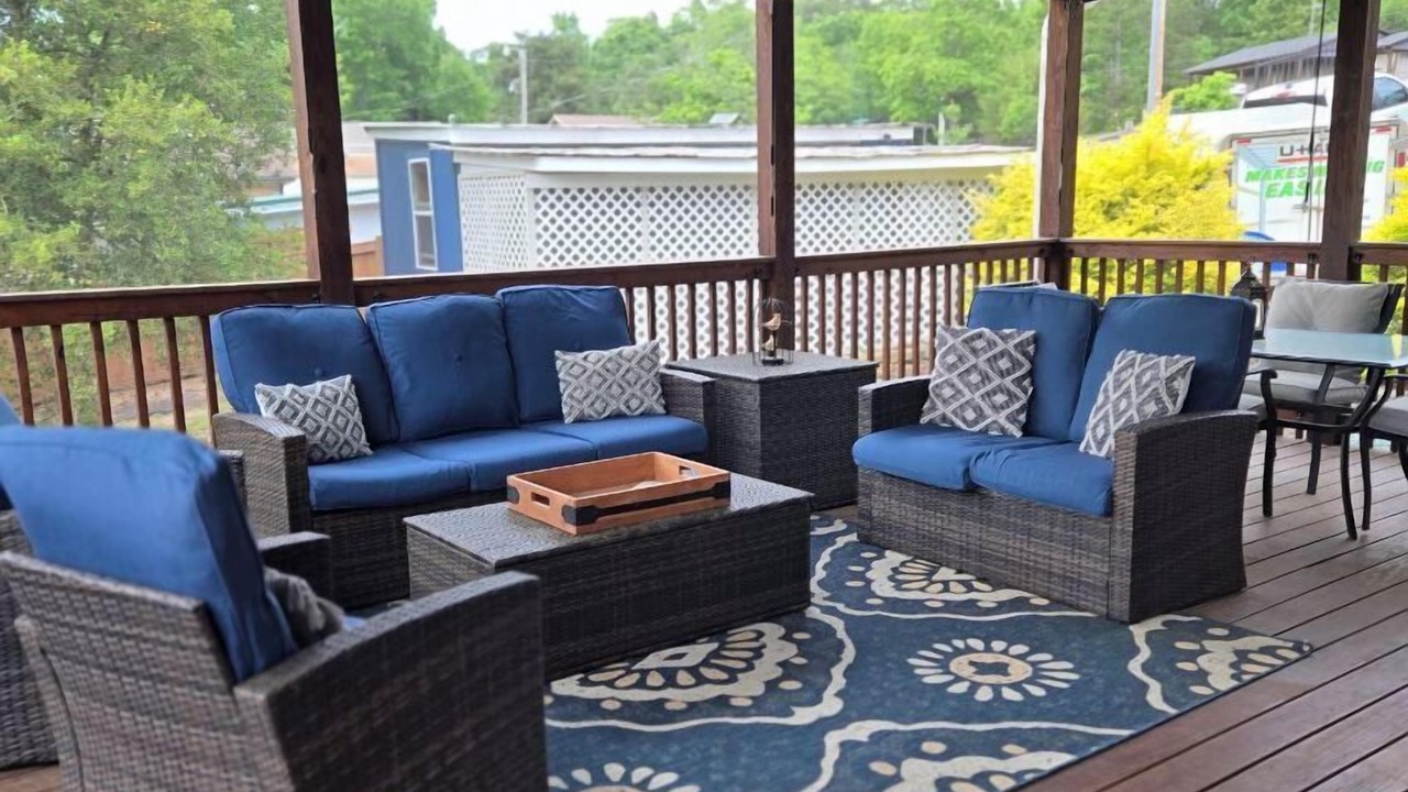 Photo of Outdoor in New London
