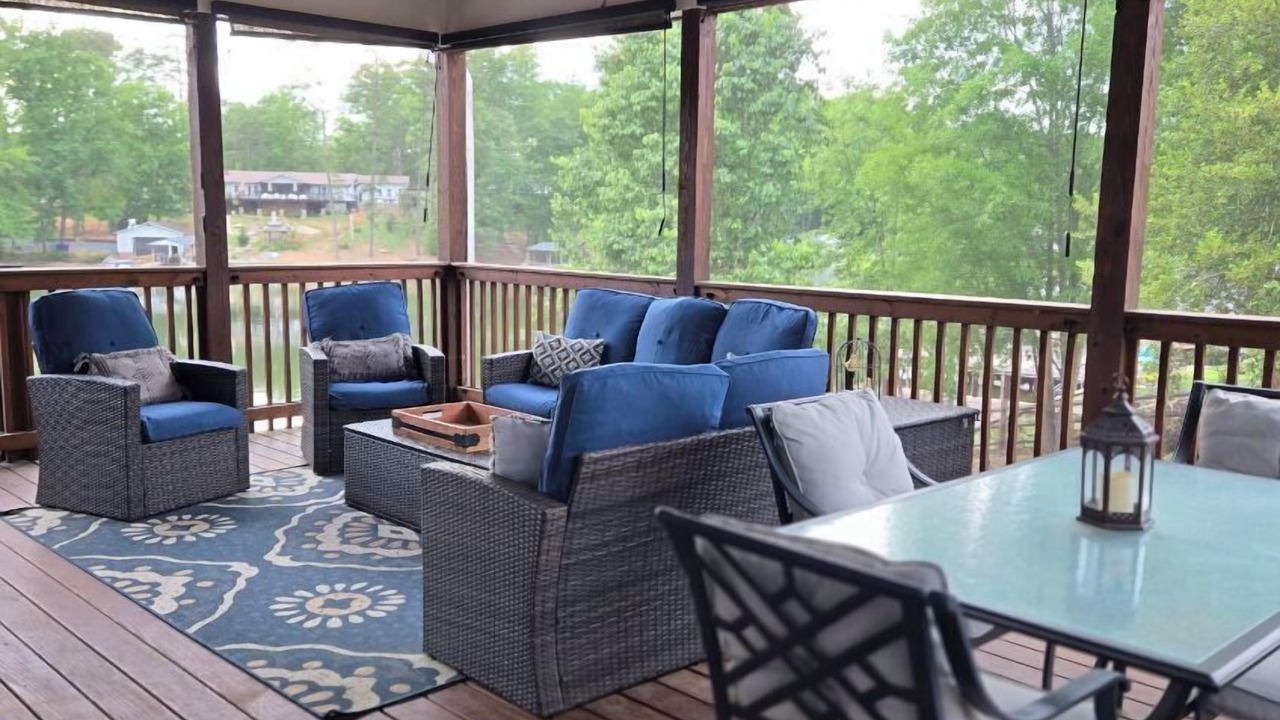 Photo of Outdoor in New London