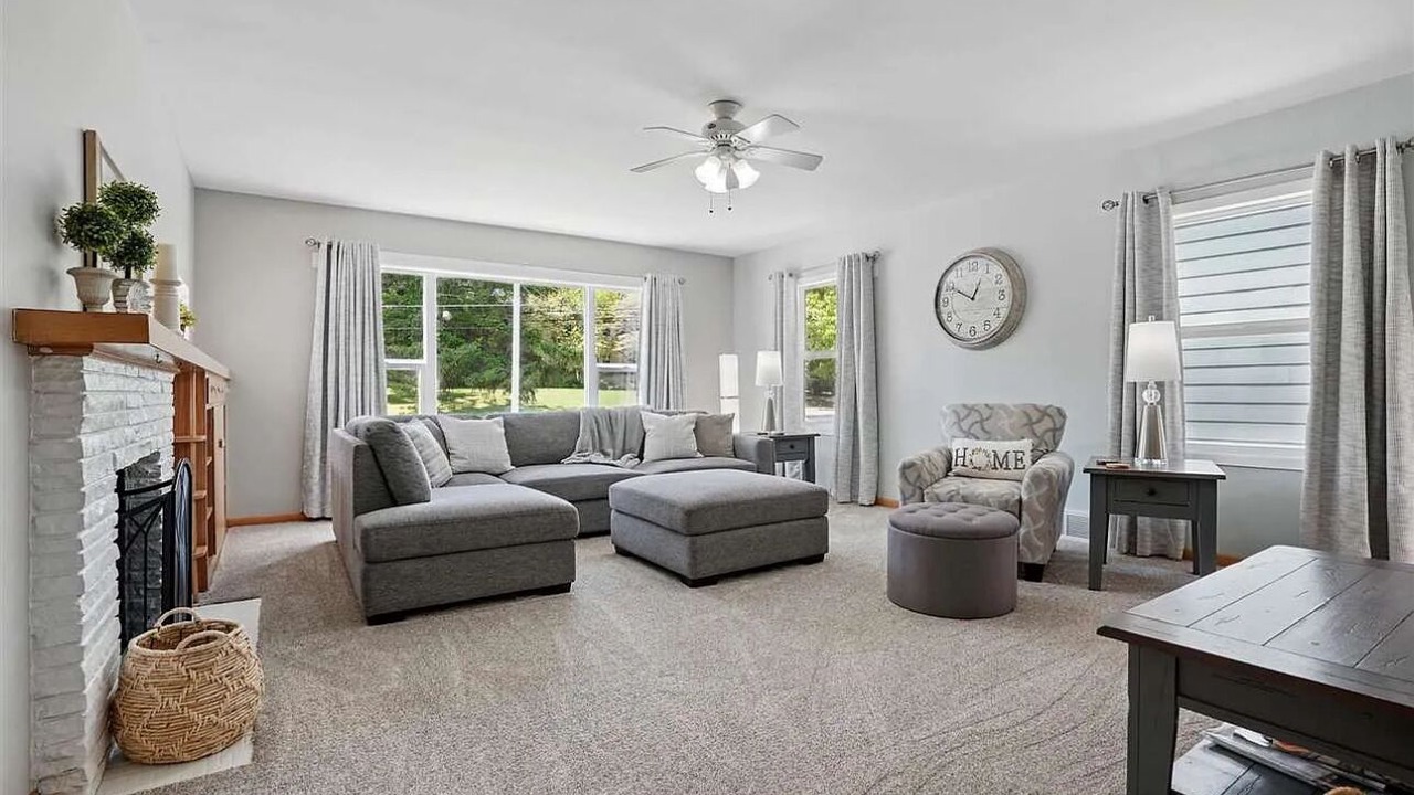 Photo of Livingroom in University Heights