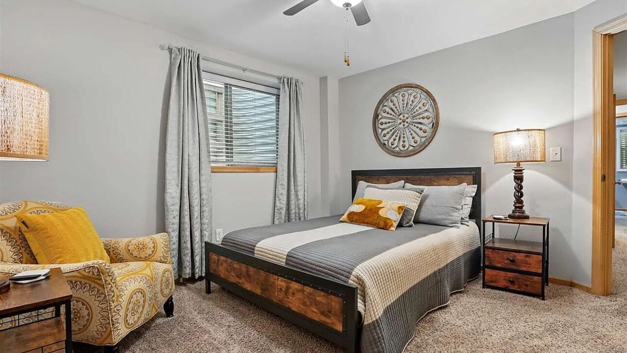 Photo of Bedroom in University Heights