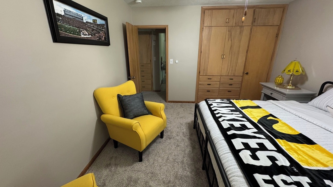 Photo of Bedroom in University Heights