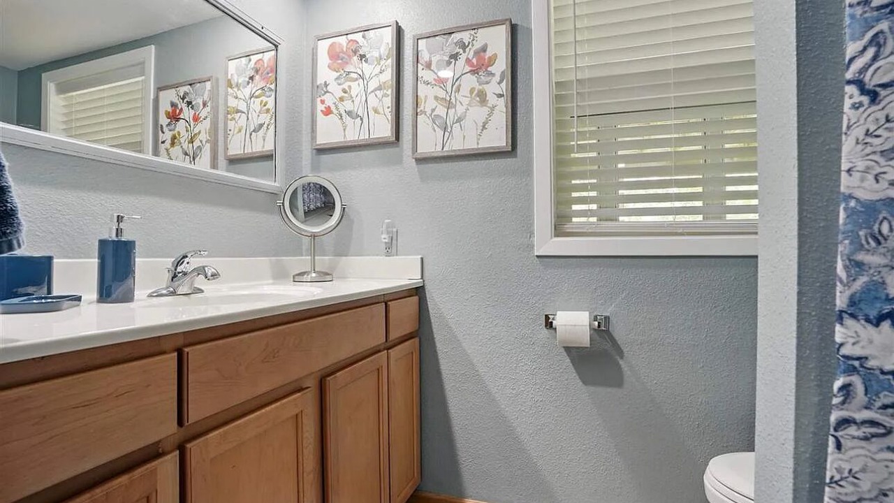 Photo of Bathroom in University Heights