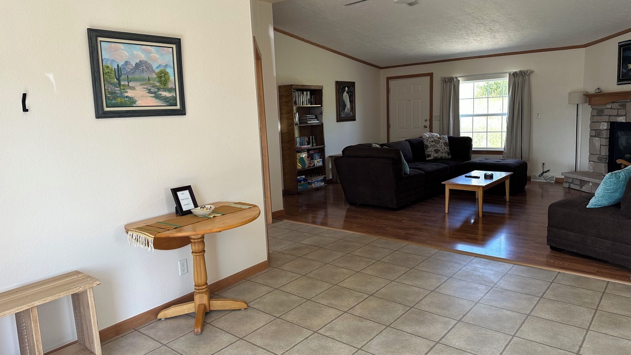 Photo of Livingroom in Livingston