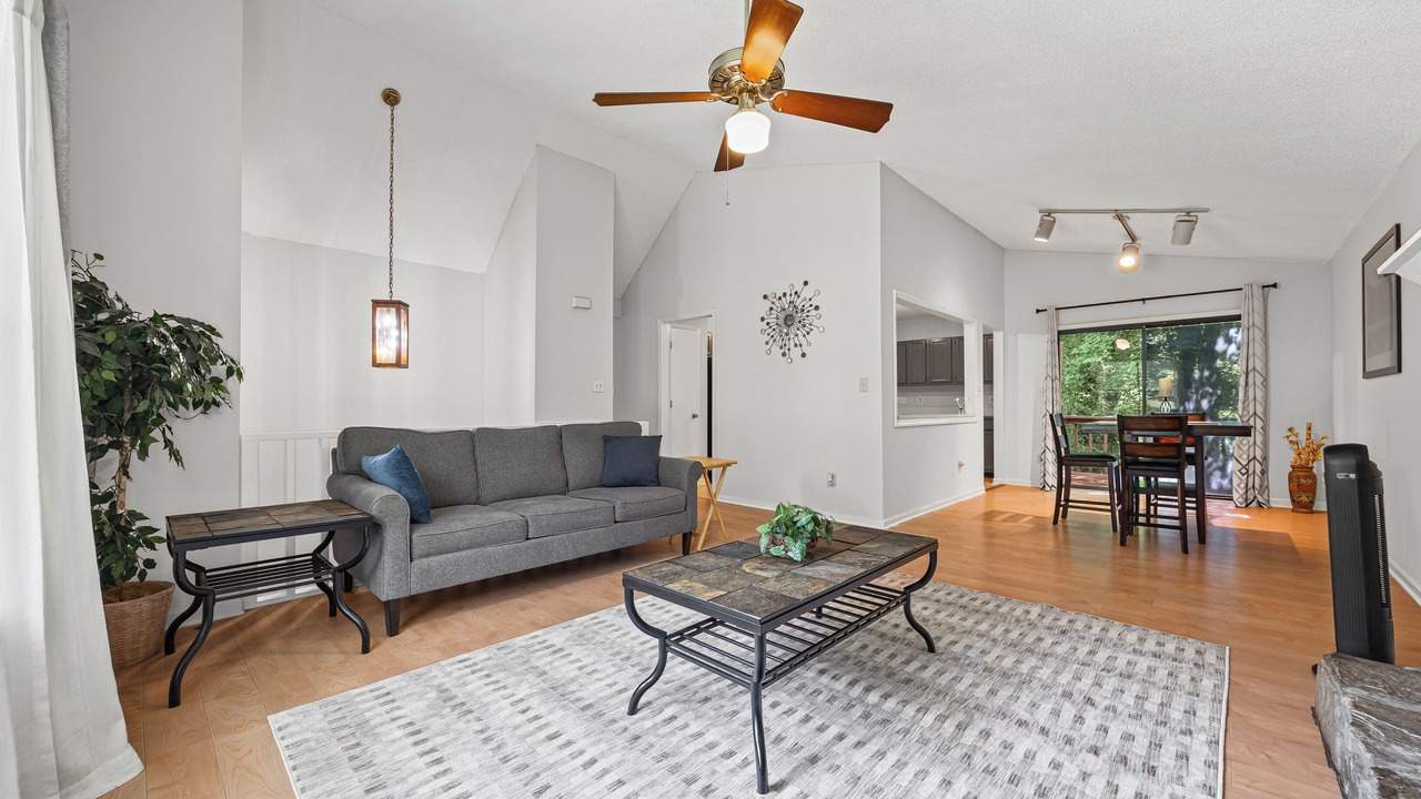 Photo of Livingroom in Mint Hill