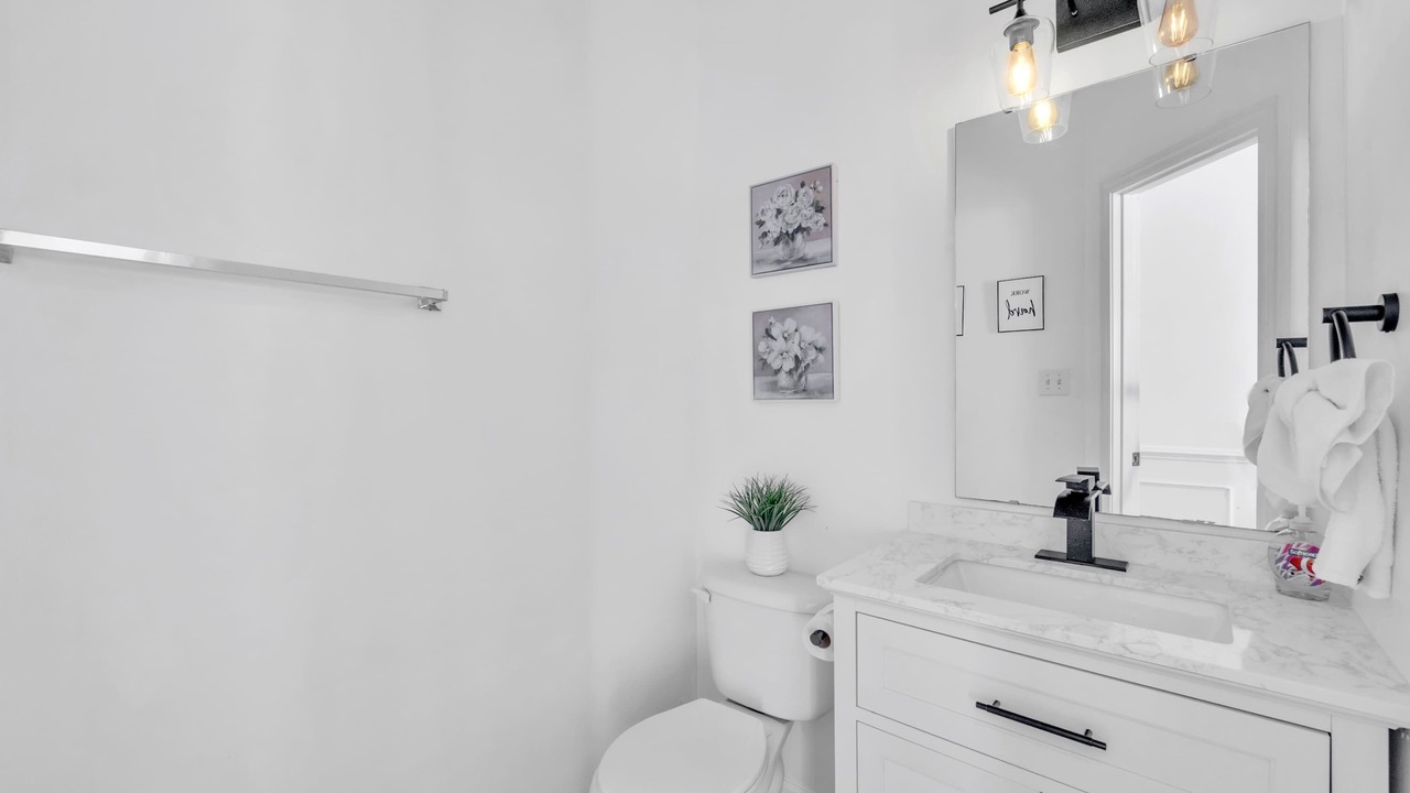 Photo of Bathroom in Prosperity Church Road