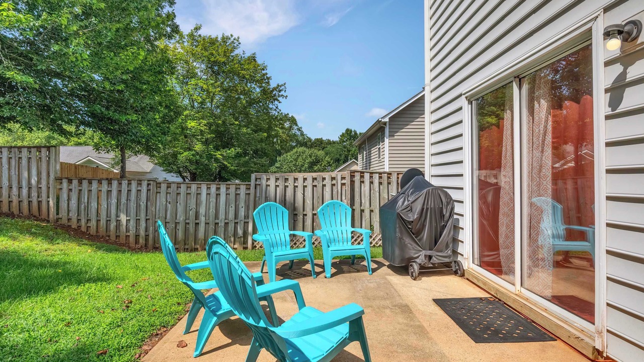 Photo of Patio Balcony in Prosperity Church Road