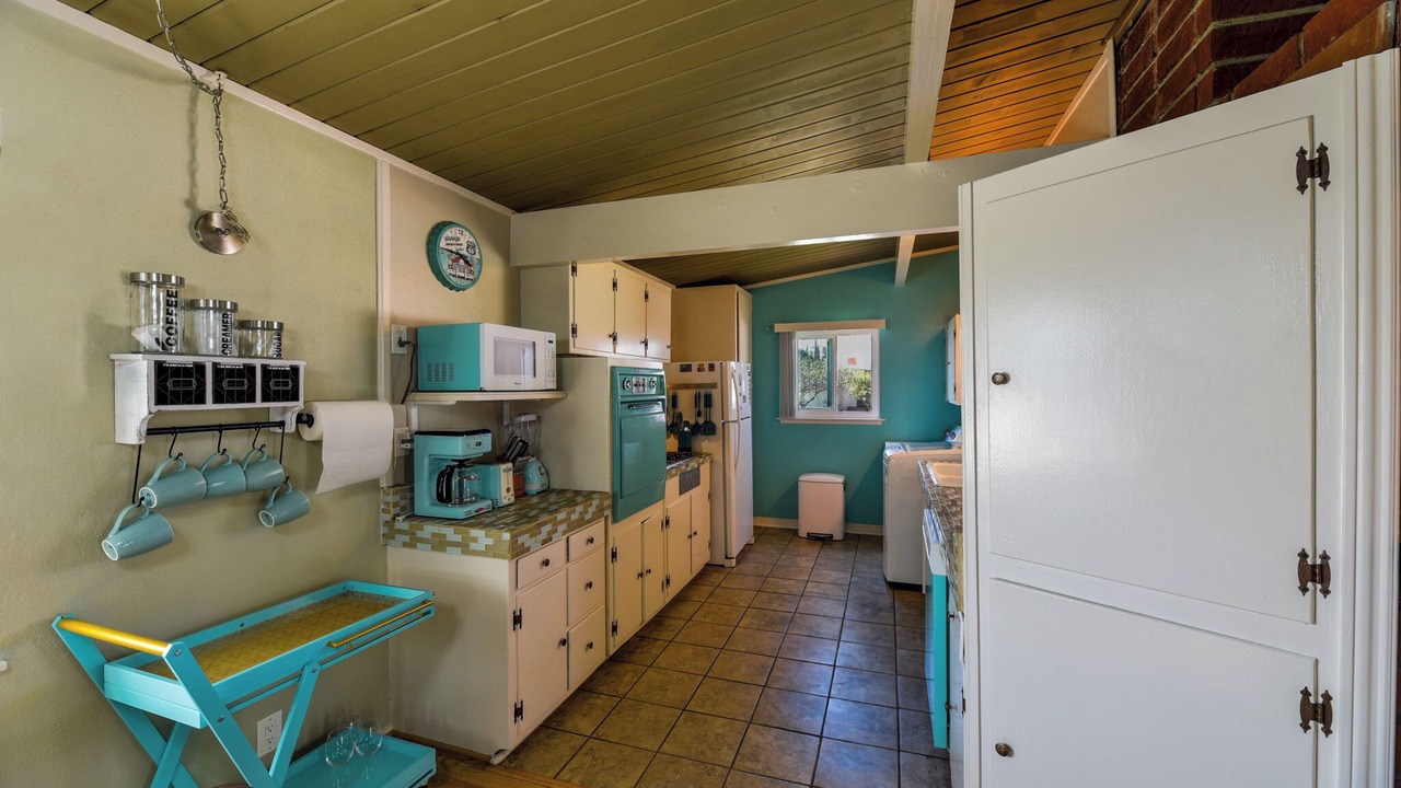 Photo of Kitchen in Harbor