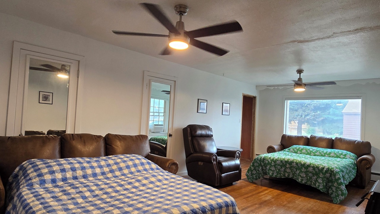 Photo of Bedroom in Cowley