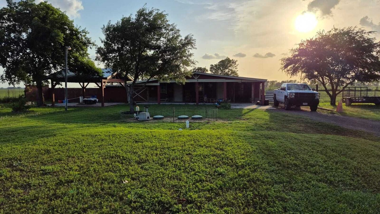 Photo of Outdoor in Lissie