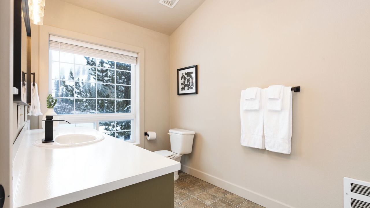 Photo of Bathroom in Lowman