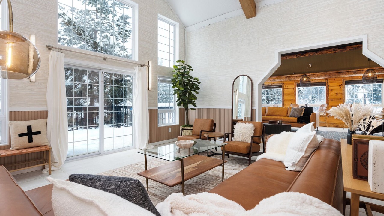 Photo of Livingroom in Lowman