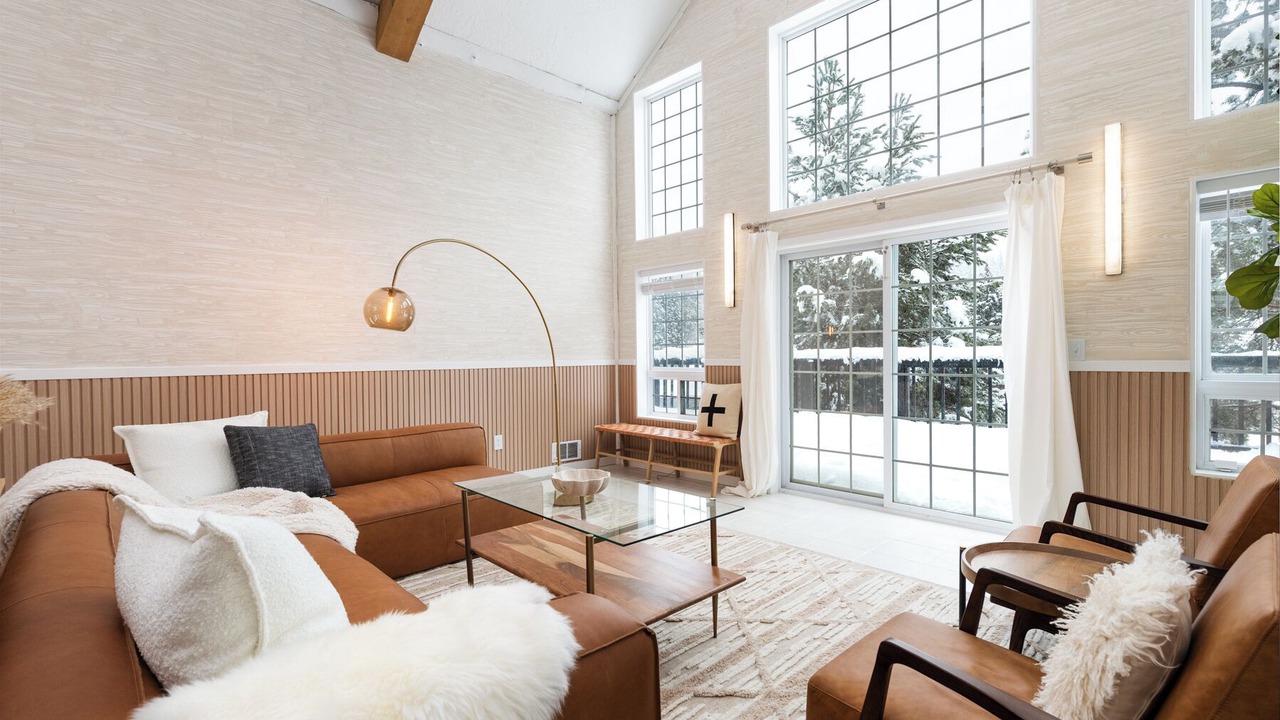 Photo of Livingroom in Lowman