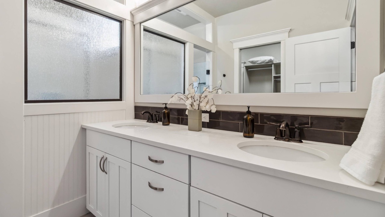 Photo of Bathroom in Eagle