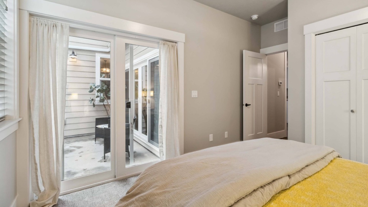 Photo of Bedroom in Eagle