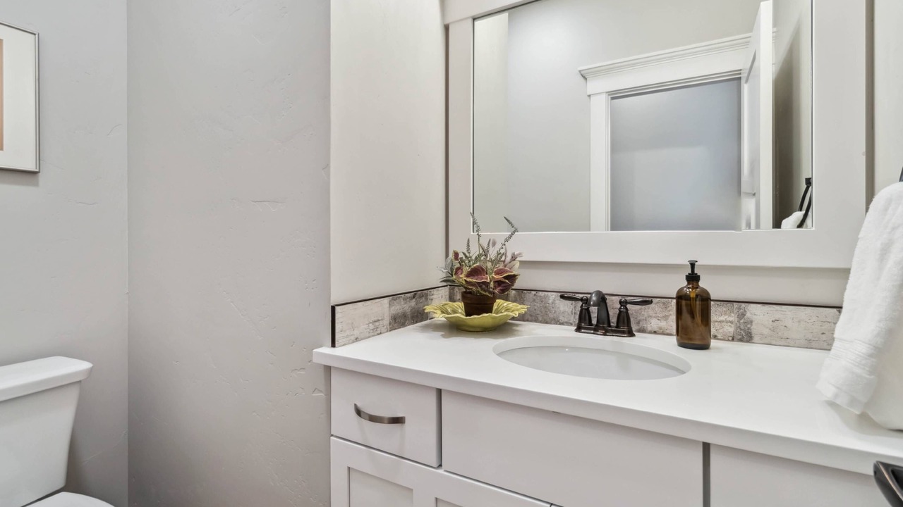 Photo of Bathroom in Eagle