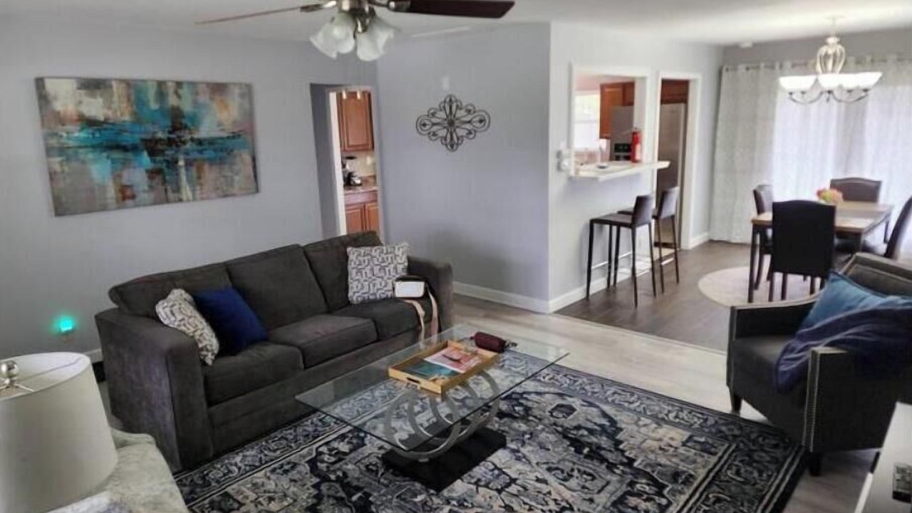 Photo of Livingroom in West Lafayette