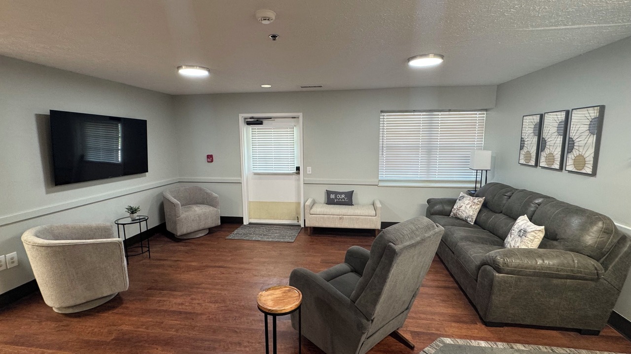 Photo of Livingroom in Mount Vernon