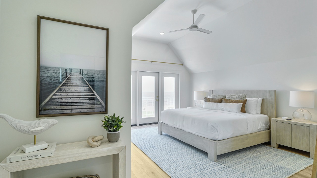 Photo of Bedroom in Henderson Point
