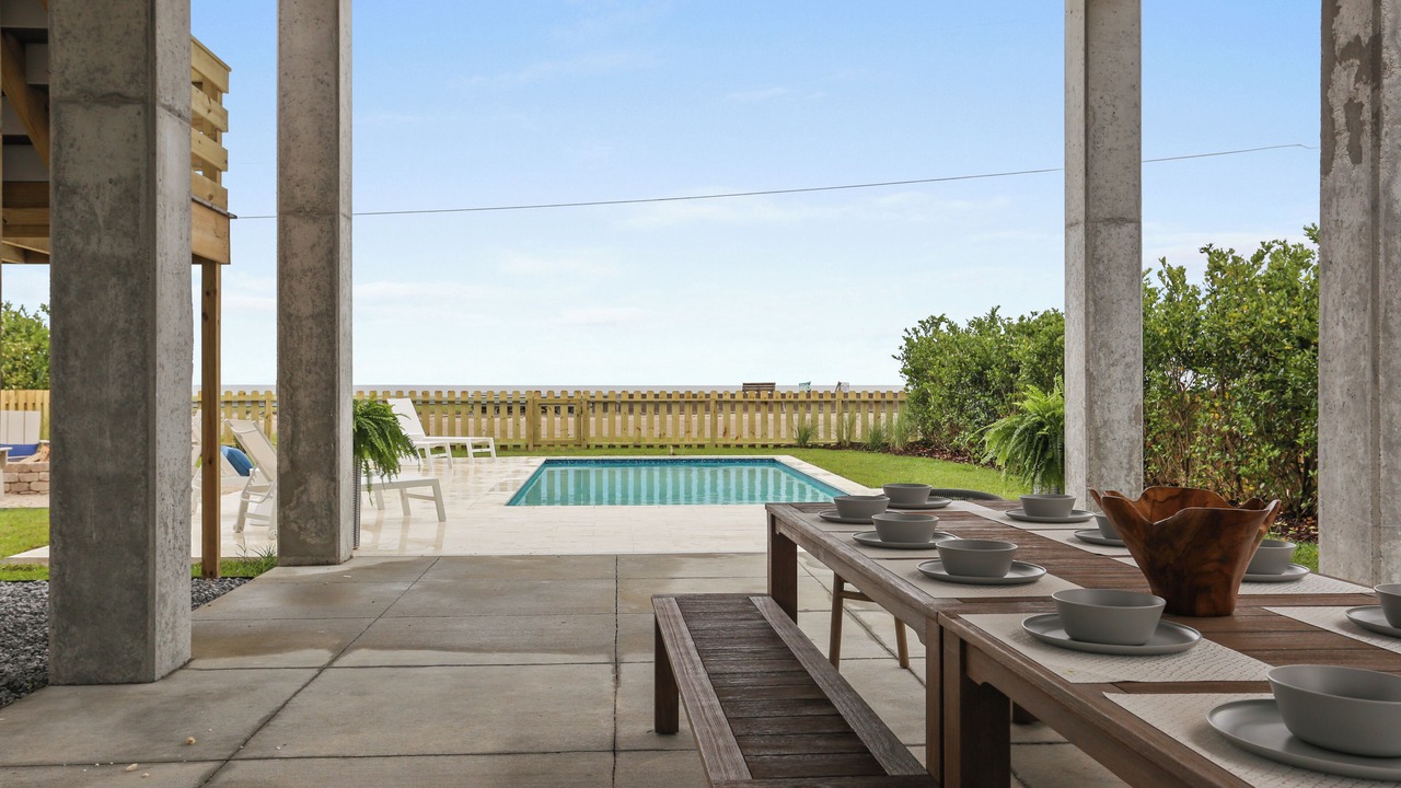 Photo of Outdoor in Henderson Point