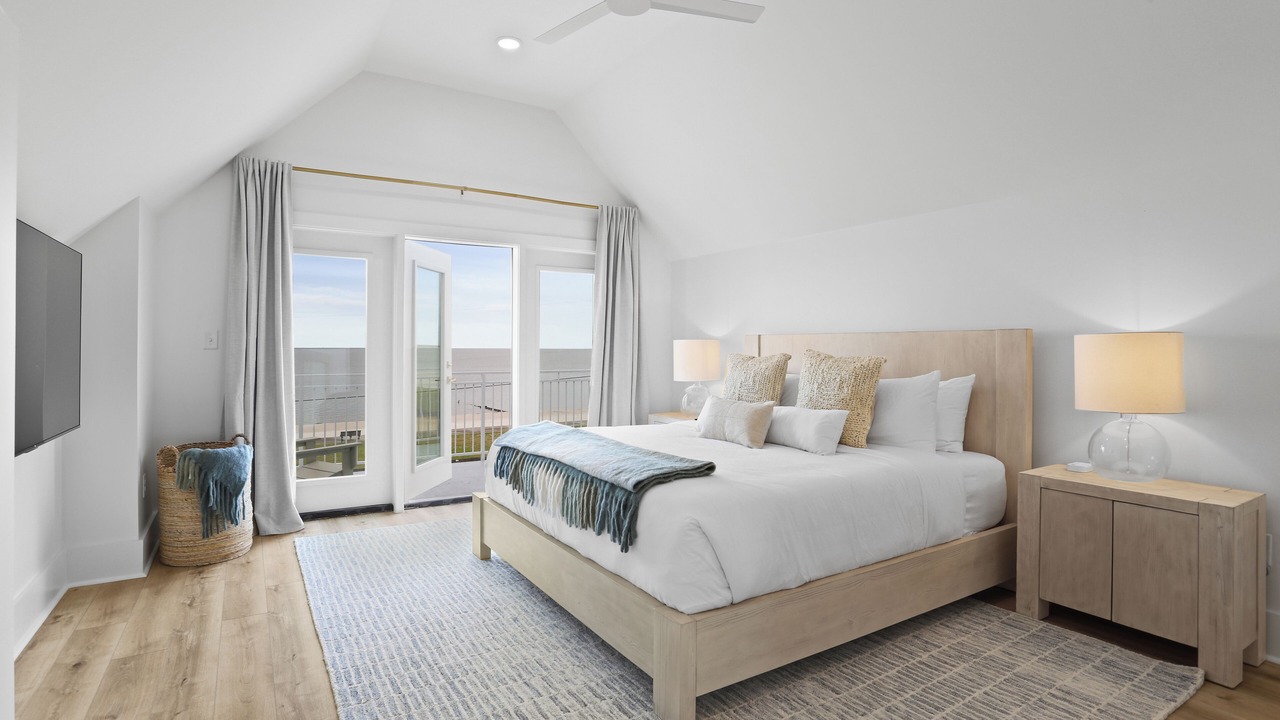 Photo of Bedroom in Henderson Point
