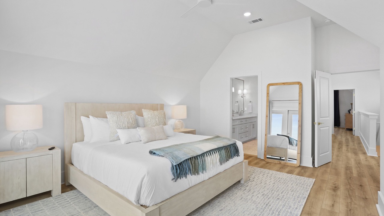 Photo of Bedroom in Henderson Point