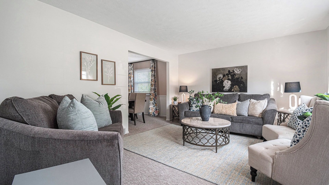 Photo of Livingroom in West Omaha
