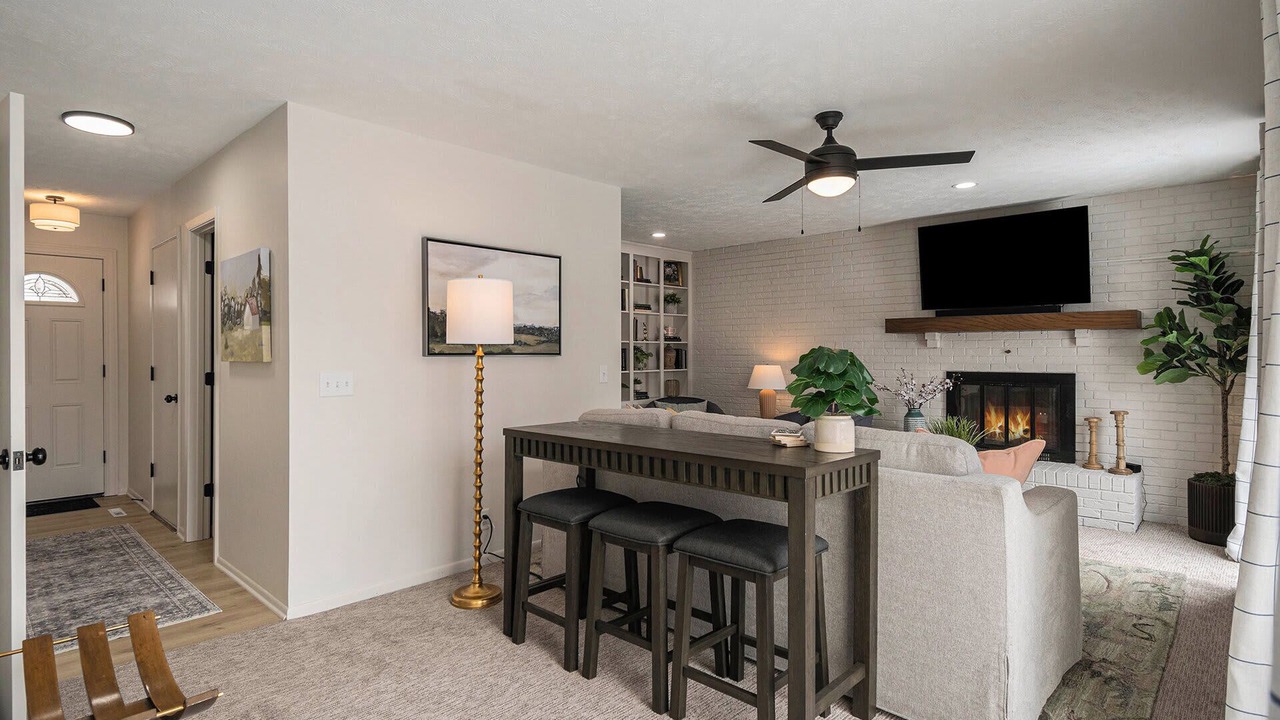 Photo of Livingroom in West Omaha