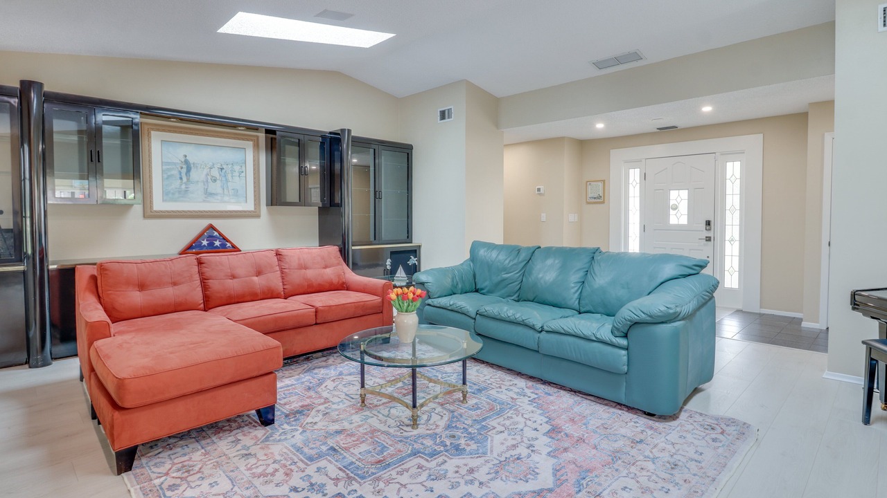 Photo of Livingroom in New Smyrna Beach