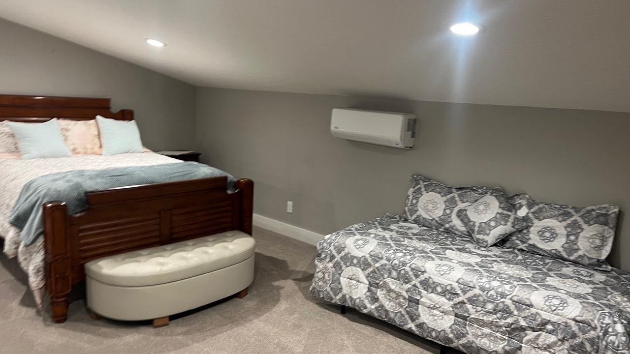 Photo of Bedroom in Irwin
