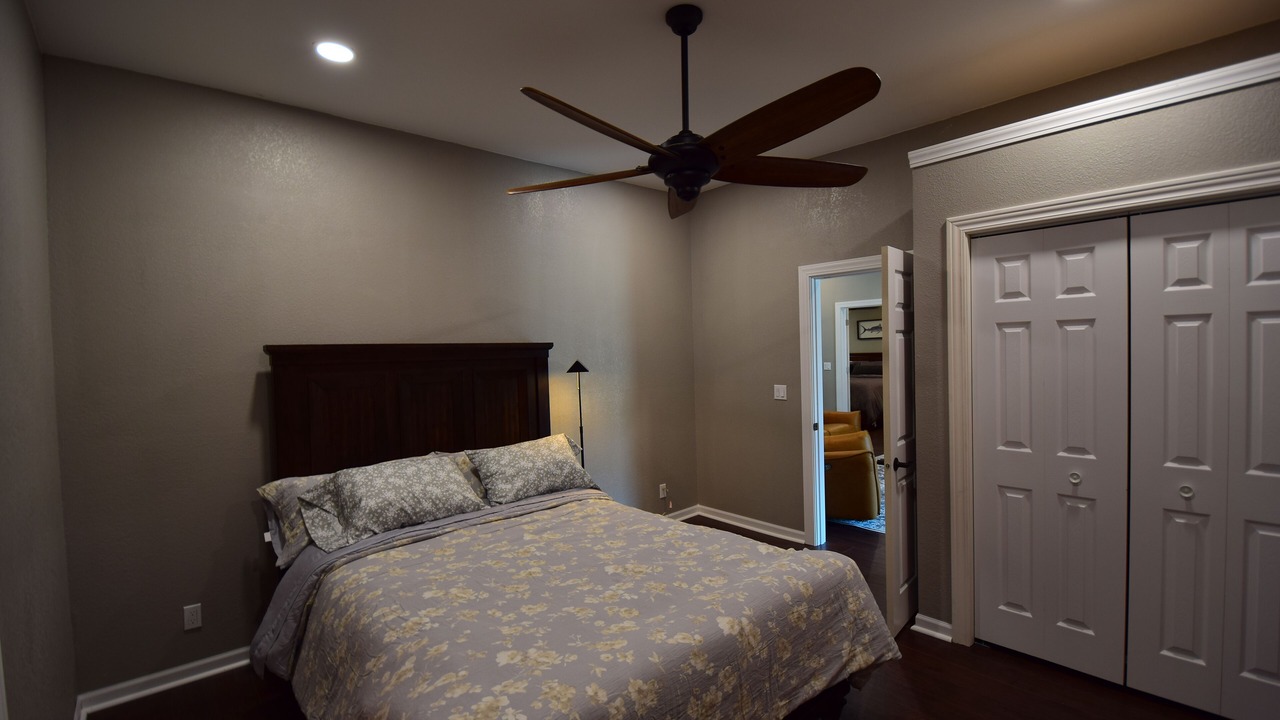 Photo of Bedroom in Iowa Falls