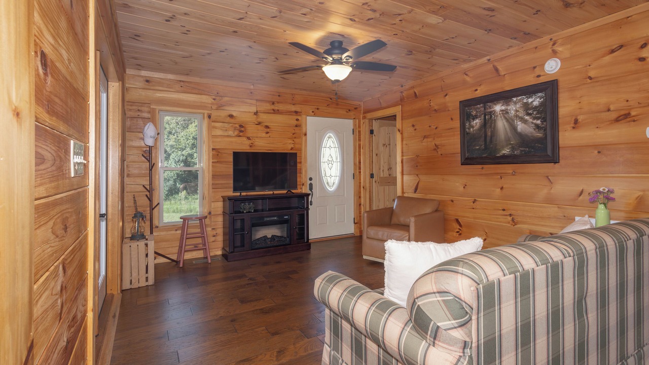 Photo of Livingroom in Bowling Green