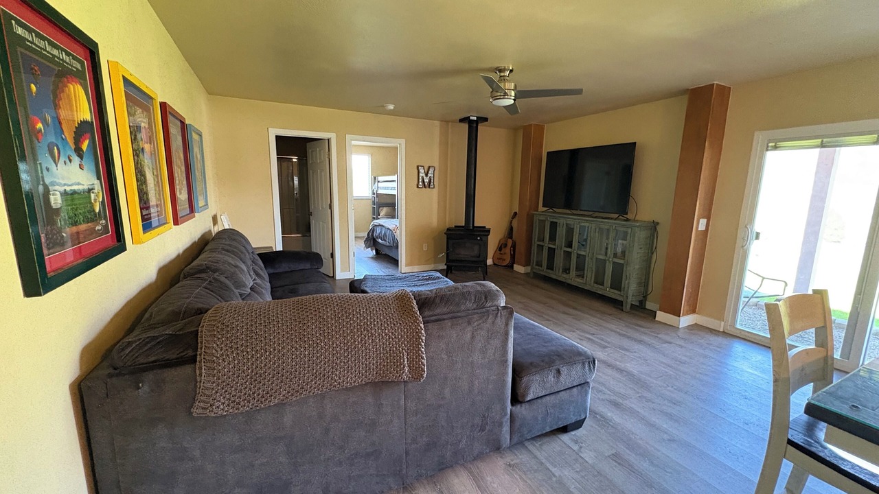 Photo of Livingroom in Lava Hot Springs